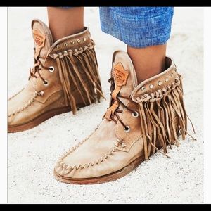Italian handmade El Vaquero moccasin boots